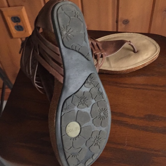 Sandals - Picture 3 of 4